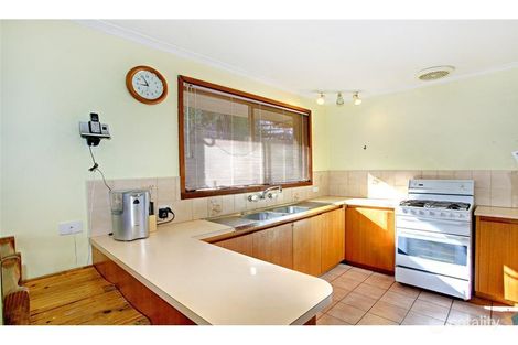 Property photo of 62 Zina Grove Mooroolbark VIC 3138