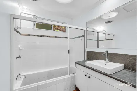 Property photo of 17 Bena Street Smithfield QLD 4878