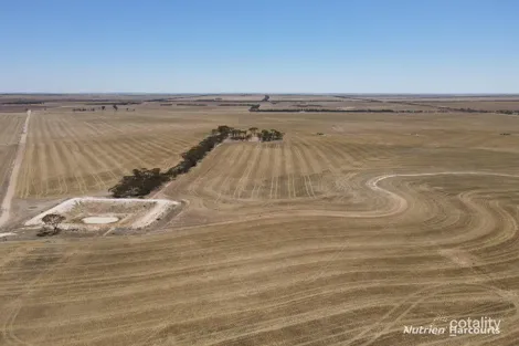 2342 Emu Hill Rd E, South Kumminin, WA 6368