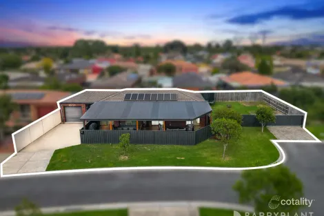 Property photo of 6 Orlit Close Cranbourne North VIC 3977