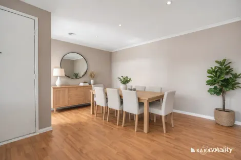 Property photo of 6 Orlit Close Cranbourne North VIC 3977