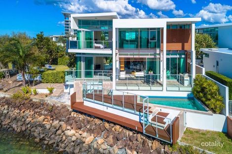 Property photo of 18A Ephraim Island Parade Paradise Point QLD 4216
