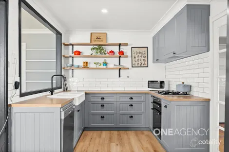 Property photo of 7 Noble Road Albion Park NSW 2527