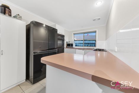 Property photo of 9 Jasmine Court Cranbourne North VIC 3977