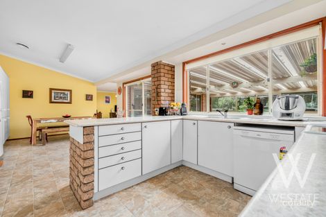 Property photo of 3 Wigmore Drive Robin Hill NSW 2795