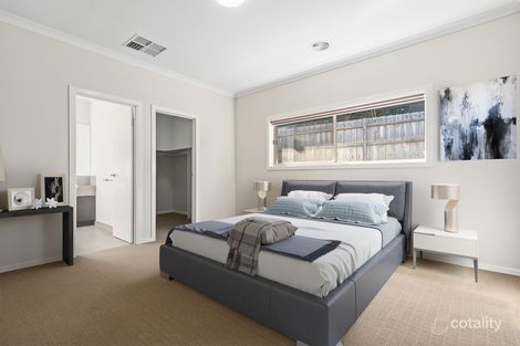 Property photo of 44 Laurimar Boulevard Doreen VIC 3754