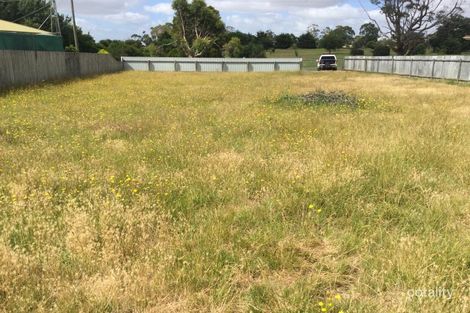 4 Tarrant St, Cobden, VIC 3266