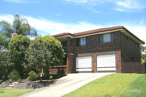 16 Loren St, Stafford Heights, QLD 4053