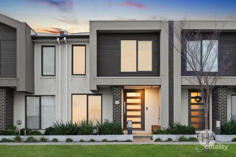 Property photo of 37 Creekside Street Clyde VIC 3978
