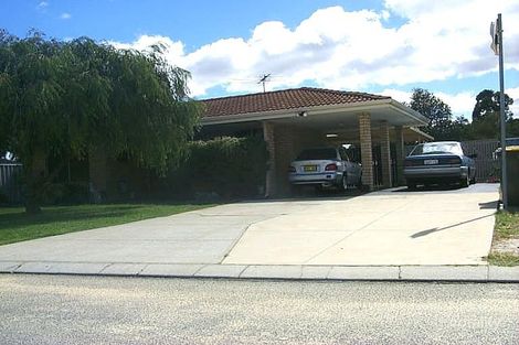 36 Columbia Way, Beechboro, WA 6063