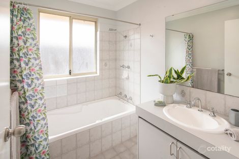 Property photo of 32 Seattle Court Quindalup WA 6281