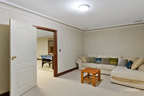 Property photo of 8 New Road Clare SA 5453