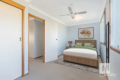 Property photo of 32 Leumeah Avenue Chain Valley Bay NSW 2259