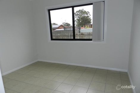 Property photo of 21 Waitaki Street Lethbridge Park NSW 2770
