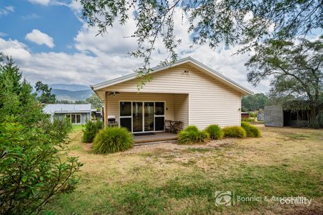 Property photo of 5413 Great Alpine Road Ovens VIC 3738