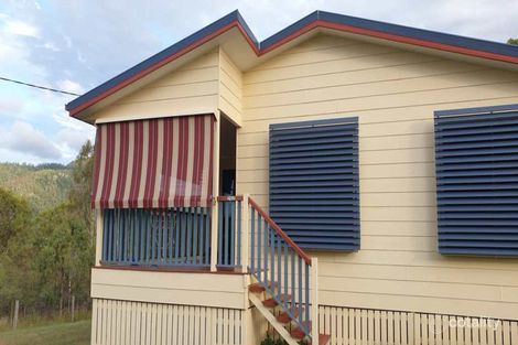 260 Smokers Gully Rd, Mount Perry, QLD 4671