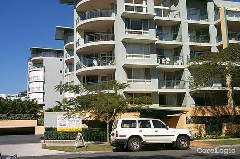 Property photo of 114/98 Holman Street Kangaroo Point QLD 4169