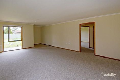 Property photo of 2 Amiens Place Salisbury Downs SA 5108