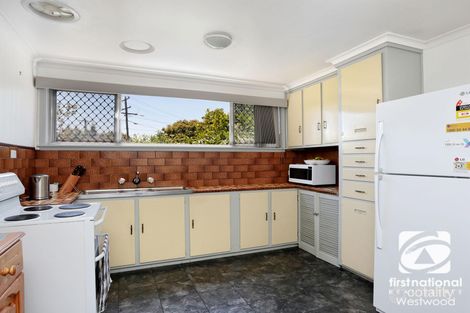 Property photo of 16 Richmond Crescent Werribee VIC 3030