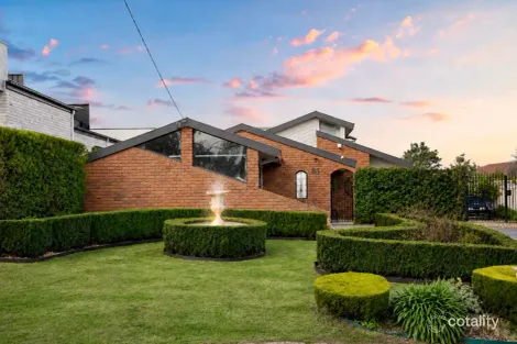 Property photo of 53 Smiths Road Templestowe VIC 3106