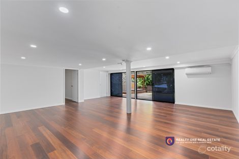 Property photo of 5 Bowen Terrace The Range QLD 4700