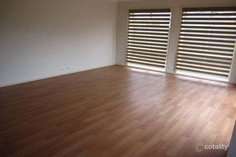 Property photo of 34 Erin Square Deer Park VIC 3023