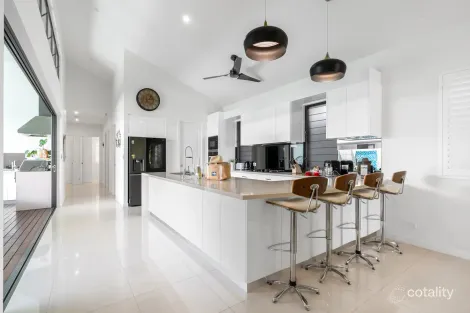 Property photo of 100/100 Cascade Boulevard Palm Cove QLD 4879