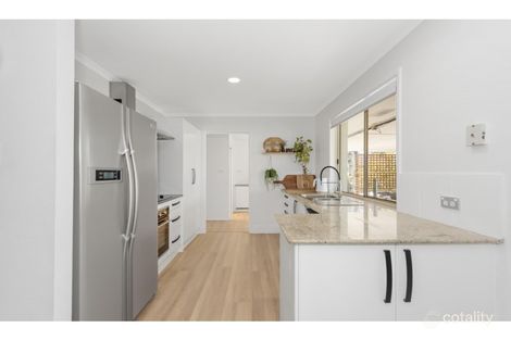 Property photo of 141 Discovery Drive Helensvale QLD 4212