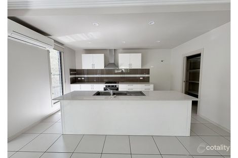 Property photo of 39 Diamantina Circuit Pacific Pines QLD 4211