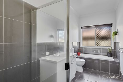 Property photo of 38 Belclaire Drive Westbrook QLD 4350