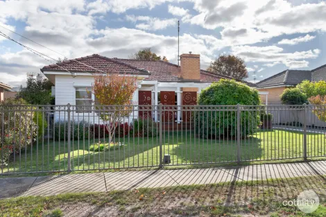 Property photo of 13 Eton Street Wendouree VIC 3355