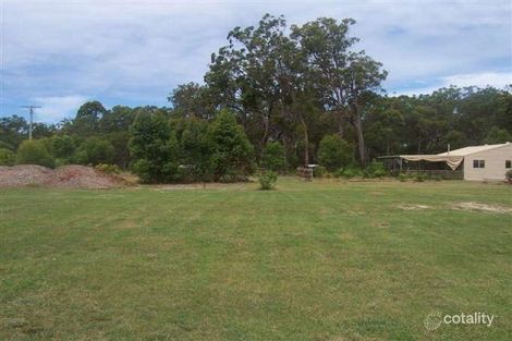 Property photo of 12 Fern Tree Drive Coonarr QLD 4670