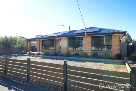 11 Kay St, Yarram, VIC 3971