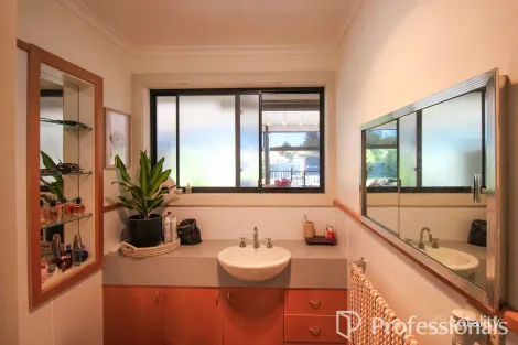 Property photo of 11 Kay Street Yarram VIC 3971