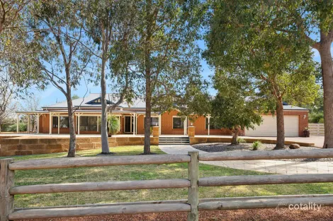 Property photo of 8 Kilfoyle Rise Bedfordale WA 6112