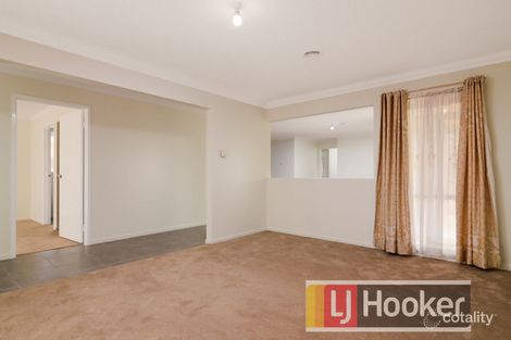 Property photo of 22 Domino Way Hampton Park VIC 3976
