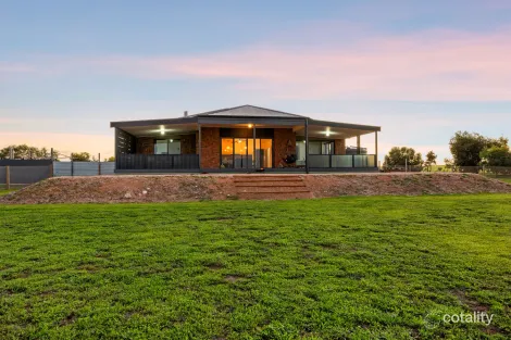 206 Wheaton Dr, Streaky Bay, SA 5680