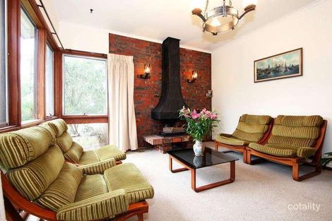 Property photo of 30 Torwood Avenue Glen Waverley VIC 3150