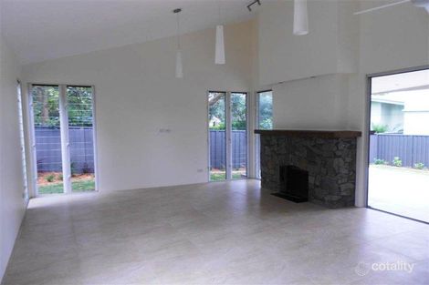 Property photo of 31 Renown Avenue Shoalhaven Heads NSW 2535