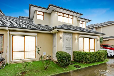 2/11 Gnarwyn Rd, Carnegie, VIC 3163