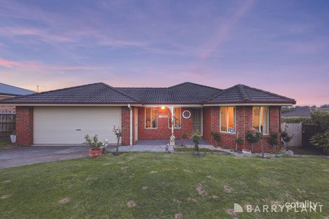 Property photo of 3 Grandview Close Drouin VIC 3818