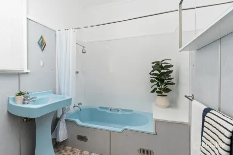 Property photo of 49 Berrys Head Road Narara NSW 2250