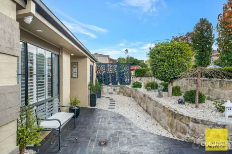 Property photo of 25 Carmichael Drive West Hoxton NSW 2171