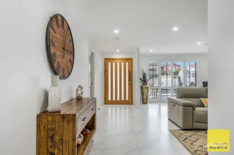 Property photo of 25 Carmichael Drive West Hoxton NSW 2171