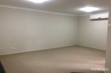 Property photo of 1/52 Clayton Crescent Rutherford NSW 2320