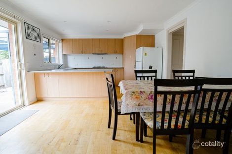 Property photo of 2/23 Crookston Road Reservoir VIC 3073