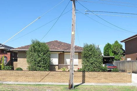 8 Fairbairn Rd, Sunshine West, VIC 3020