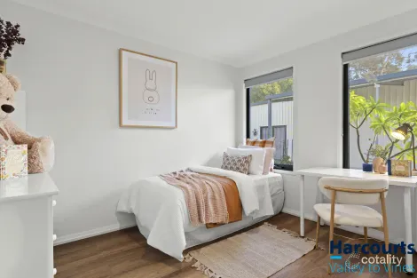 Property photo of 43 Citron Way Lower Chittering WA 6084
