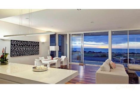 60 Seaview Rd, West Beach, SA 5024