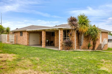 Property photo of 2 Jeanette Close Orange NSW 2800